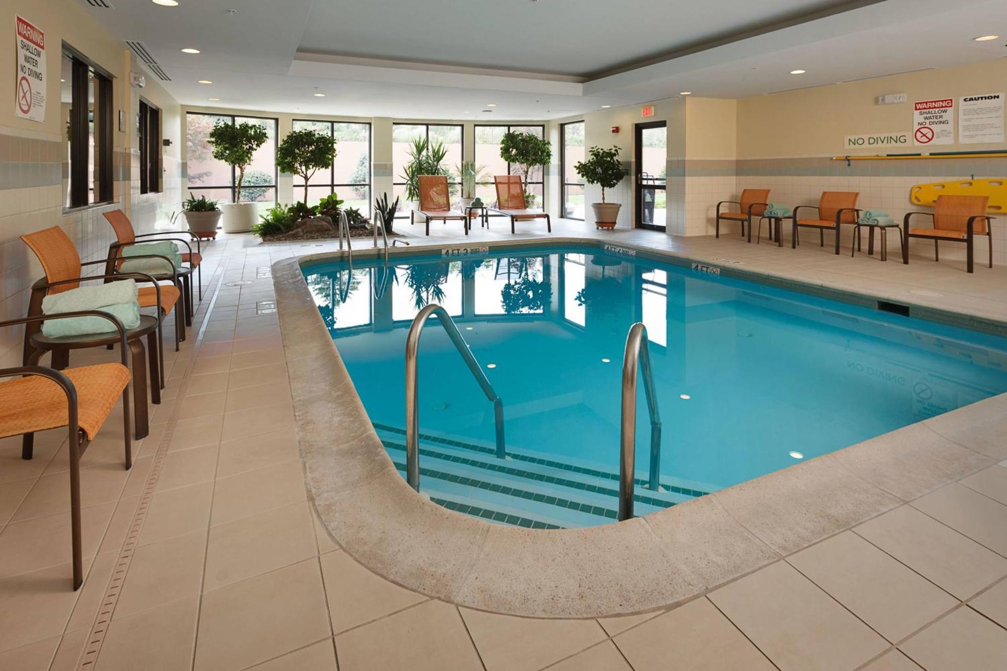 Courtyard By Marriott Harrisburg Hershey Εξωτερικό φωτογραφία